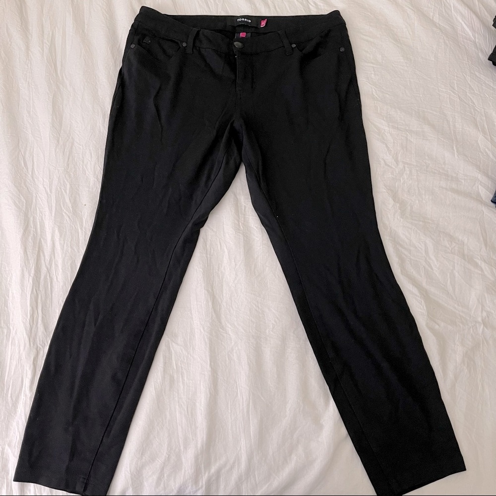 Torrid Black Stretch Skinny Pant-Size 16